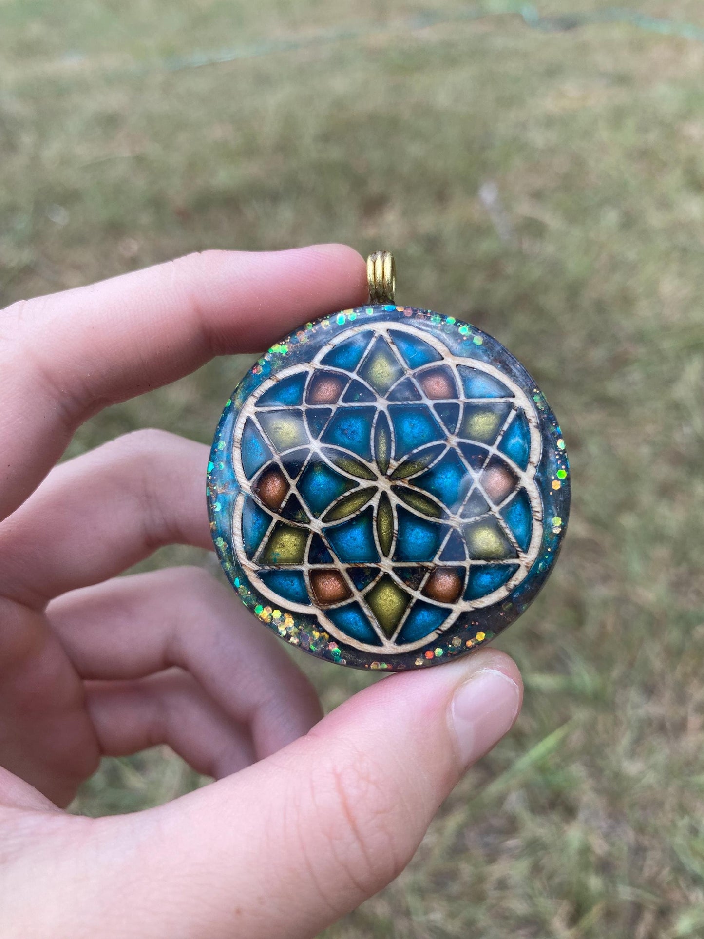 Seed of life/ Merkaba, Orgonite Pendant: Shungite, Optical Calcite, Tensor Ring EMF Protection