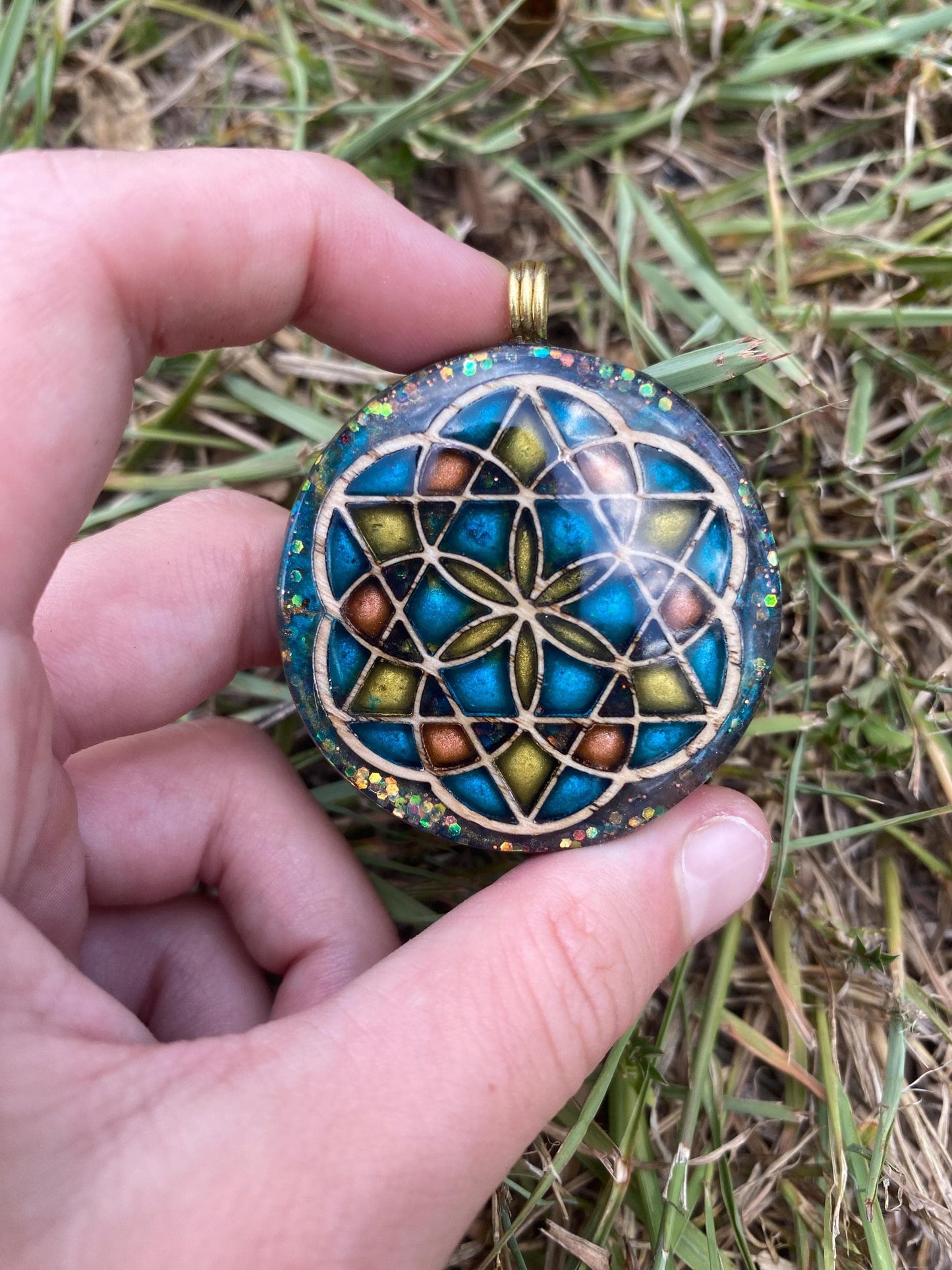 Seed of life/ Merkaba, Orgonite Pendant: Shungite, Optical Calcite, Tensor Ring EMF Protection