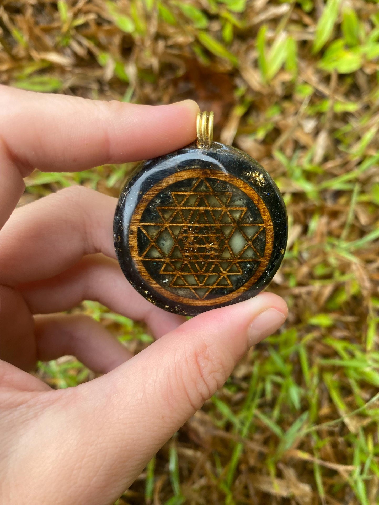Sri Yantra. Orgone Pendant Necklace. Made w Elite Shungite, Vivianite & Tensor Ring. Powerful. 5G Protection.