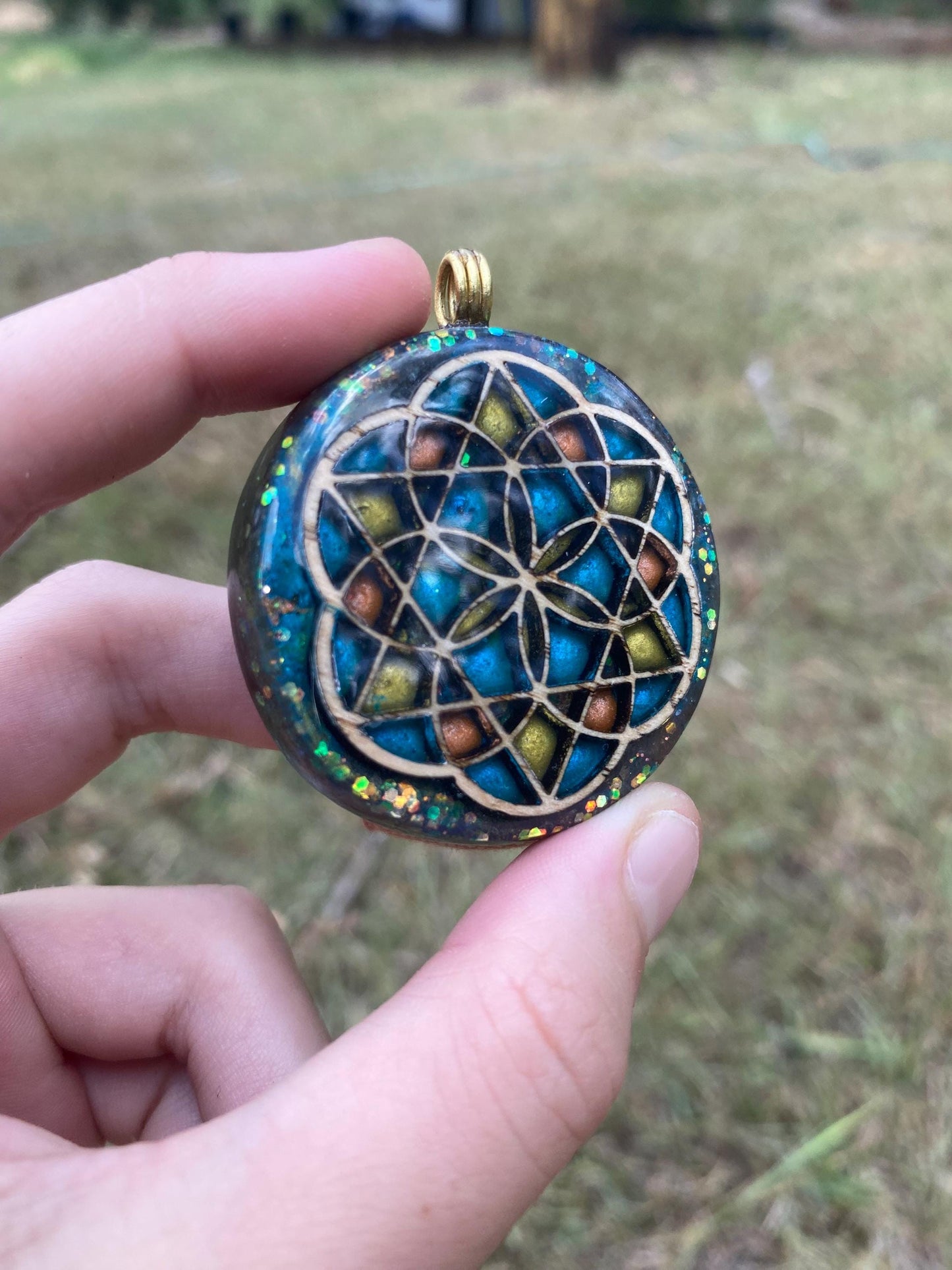Seed of life/ Merkaba, Orgonite Pendant: Shungite, Optical Calcite, Tensor Ring EMF Protection